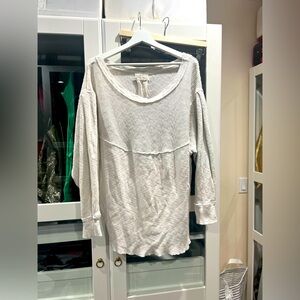 We the free white top/sweater oversized